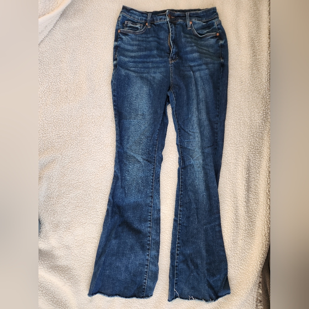Judy Blue size 15 / 32 control top flare open hem bottoms zipper blue je…